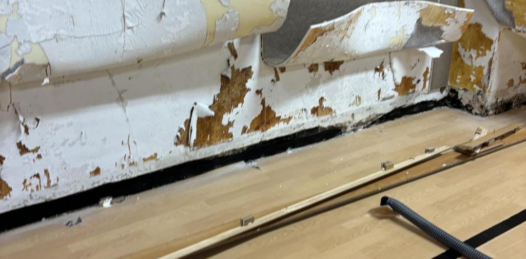 Wasserschaden Turnsaal