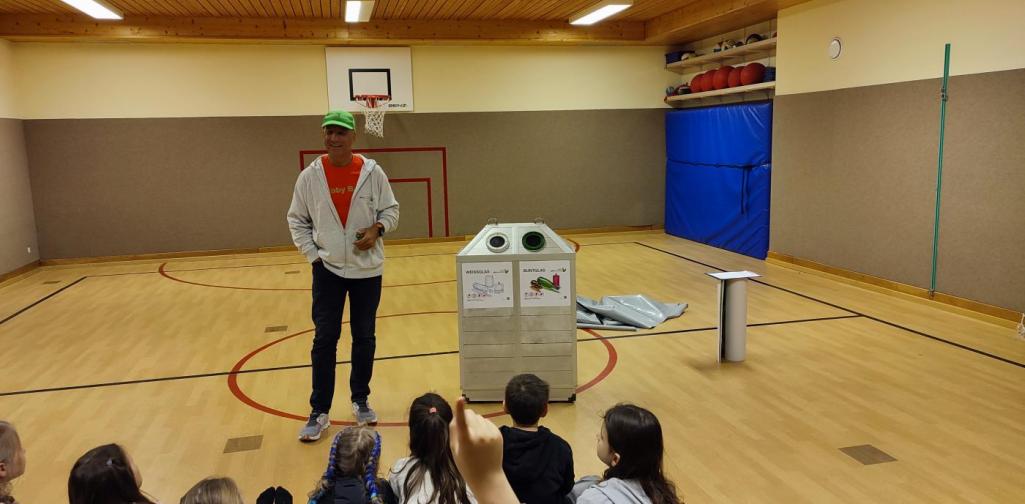 Bobby Bottle Bobby Bottle