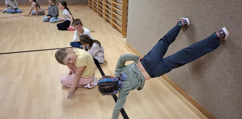 Breakdance Breakdance